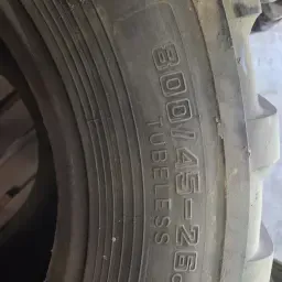 Pneu Alliance 800/45R26.5 À Vendre | Pneus Agricoles