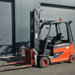 Nette Linde E35hl Triplo Mast