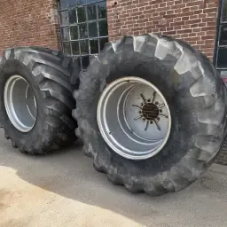 800/65r32 Wielen Michelin Xm27 Banden