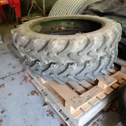 Alliance Cultuur Banden Voor. 9.5r32.
