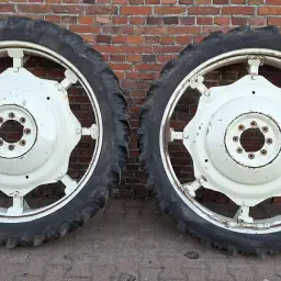 Cultivation Wheels 9.5-44 Set | Agricultural Tyres
