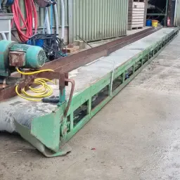 Well-Functioning Flat Conveyor Belt 10m Long, 60cm Wide