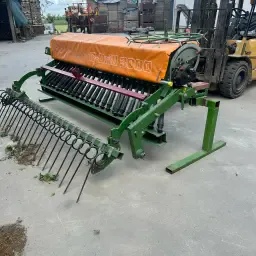Amazone C-Drill Seeder with Tine Harrow - Grassland