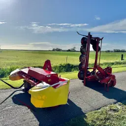 Pottinger Novadisc 225 Grass Seed Mower Set - Ready to Use