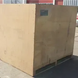 Dichte Zaadkisten 2010 – Ca. 240 Stuks (160x120x140 cm)