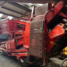 Goedwerkende Dewulff Aardappelbunkerrooier - Hoge Capaciteit