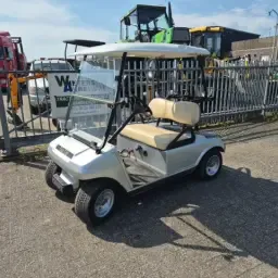 Electric Club Car Golf Cart for Sale, Good Condition &amp; Charger