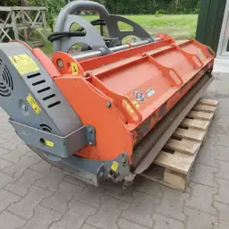 Loma Klepelmaaier 200cm met Side Shift &amp; Hamerklepels
