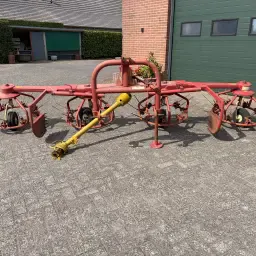 Used PZ Zweegers Hay Tedder | Manual Fold, Angled Position