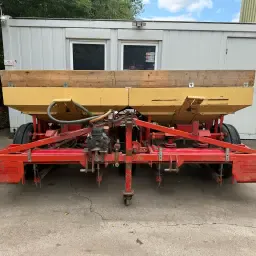 4-Row Koningsplanter | Clean Planter with Spray Kit