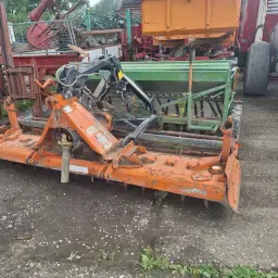 Maschio HB 300 Rotorkopeg &amp; Amazone D7 Zaaimachine Combi
