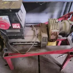 18KVA Trekker Generator | Weinig Gebruikt, Scherpe Prijs