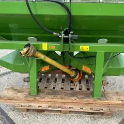 Amazone Spreader for Sale | Good Condition | 10-28m Discs