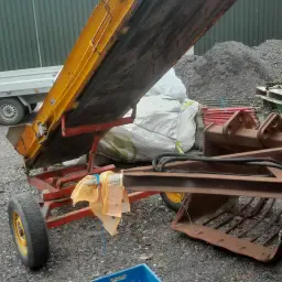 Tipper Rear Conveyor Belt - Farm Loading &amp; Unloading