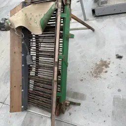Conveyor Belt 1.4m x 50cm - Efficient Farm Logistics