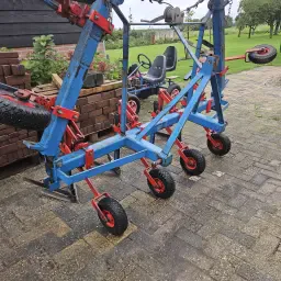 Schoffelmachine 50 cm met Aanaarders – Landbouwmachines