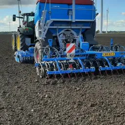 Lemken Solitaire 25: Efficiënte zaaimachine voor landbouw