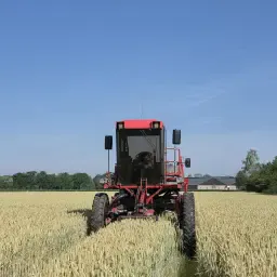 Gezochte gebruikte Claas cabine voor werktuigendrager