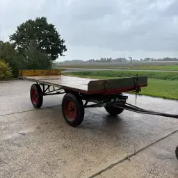Boerenwagen te koop | Redelijke staat | 2x4,8m