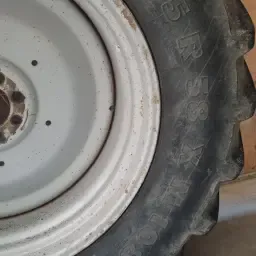 Michelin XM108 600/65R38 Banden | Zonder Velg, Goede Staat