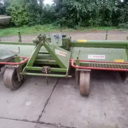Baselier Rijenfrees Te Koop voor Onderdelen - Defecte Bak