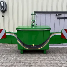 Nieuwe Agribumper 600 kg met opbergkist &amp; LED verlichting