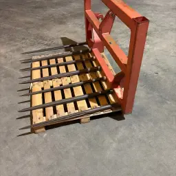 Durable Manure Fork for Farm &amp; Stable - Essential Agri Tool